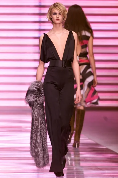 Look 48